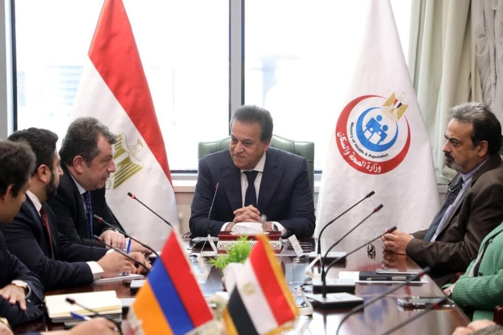 fb_img_17411661617895861475425461092658-1024x683 نائب رئيس الوزراء وزير الصحة يبحث مع سفير أرمينيا تعزيز التعاون الصحي وتوسيع الشراكات في التصنيع الدوائي والتأمين الصحي