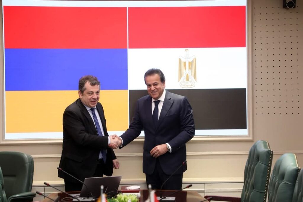 fb_img_17411661672404813545545477940402-1024x683 نائب رئيس الوزراء وزير الصحة يبحث مع سفير أرمينيا تعزيز التعاون الصحي وتوسيع الشراكات في التصنيع الدوائي والتأمين الصحي
