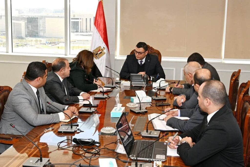 fb_img_1741855624220288436721595951063-1024x683 وزير الإسكان يؤكد أهمية الانتهاء من كافة إجراءات طرح 400 ألف وحدة سكنية في أقرب وقت ممكن