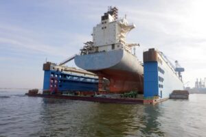 fb_img_17421250344685007492609855054405-300x200 بيان صادر عن هيئة قناة السويس