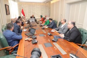 fb_img_17421252755913389115367096062814-300x200 وزير العمل يوجه بسرعة الانتهاء من مشروع ميكنة ورقمنة برنامج تشغيل ورعاية العمالة غير المنتظمة..