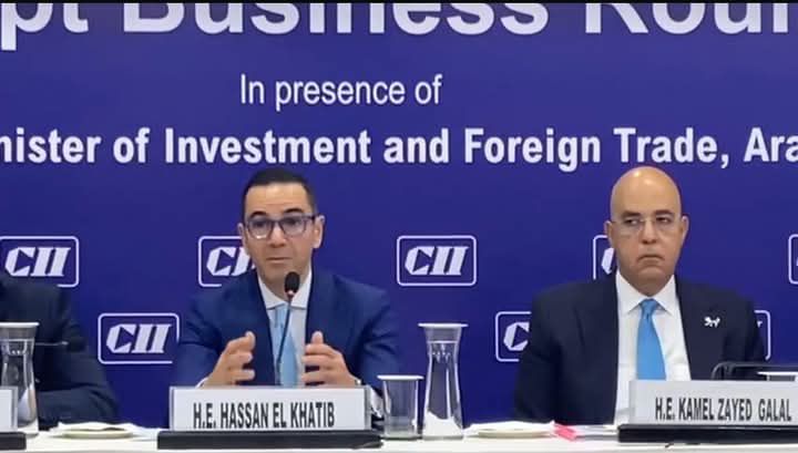 fb_img_17422192309912468572590573848402 في إطار زيارته الحالية لدولة الهندوزير الاستثمار والتجارة الخارجية يشارك باجتماع مائدة مستديرة مصري هندي بمشاركة نخبة من الرؤساء التنفيذيين وقادة الصناعة بدولة الهند