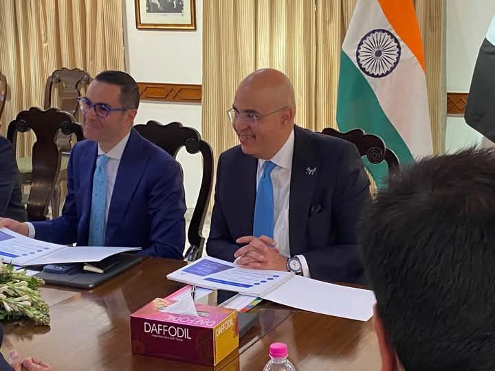 fb_img_17422244078776266934015453082498 في إطار زيارته الحالية لدولة الهند وزير الاستثمار والتجارة الخارجية يلتقي قيادات شركة TCI Sanmar لبحث توسعات استثمارية جديدة للشركة في مص