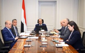 fb_img_17422244820544245672374558203750-300x186 وزير الخارجية والهجرة يعقد اجتماعاً افتراضياً مع سفراء مصر بالخارج