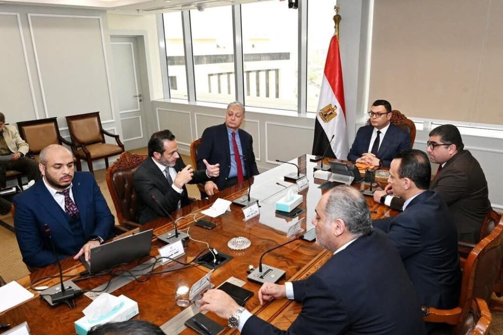 fb_img_17422893348223087003659391150020-1024x683 وزير الإسكان يستعرض مقترحًا للمخطط الاستراتيجي لتنمية منطقة غرب رأس الحكمة بالساحل الشمالي