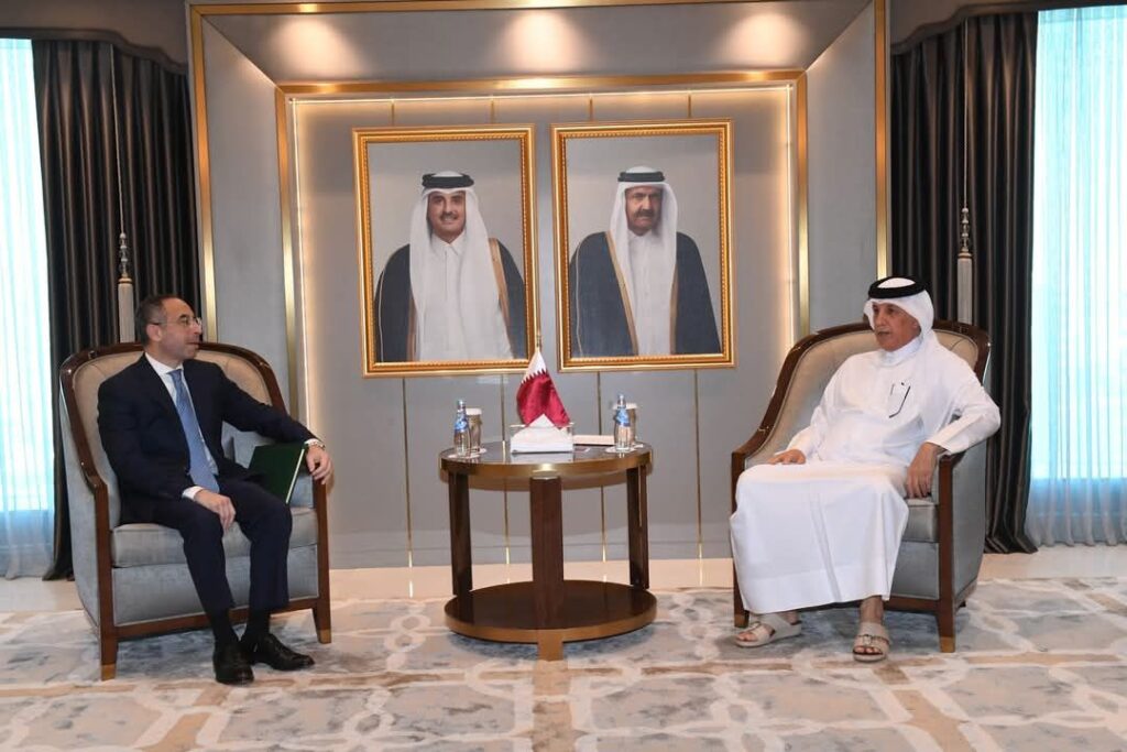 fb_img_17423132183077580554965270450335-1024x683 سفير مصر فى الدوحة يلتقى مع وزير الدولة القطرى للشئون الخارجية