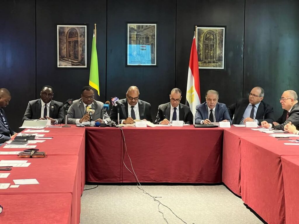 fb_img_17423769844653296786196393841691-1024x768 وزير الخارجية والهجرة يفتتح منتدى الأعمال المشترك المصرى التنزانى