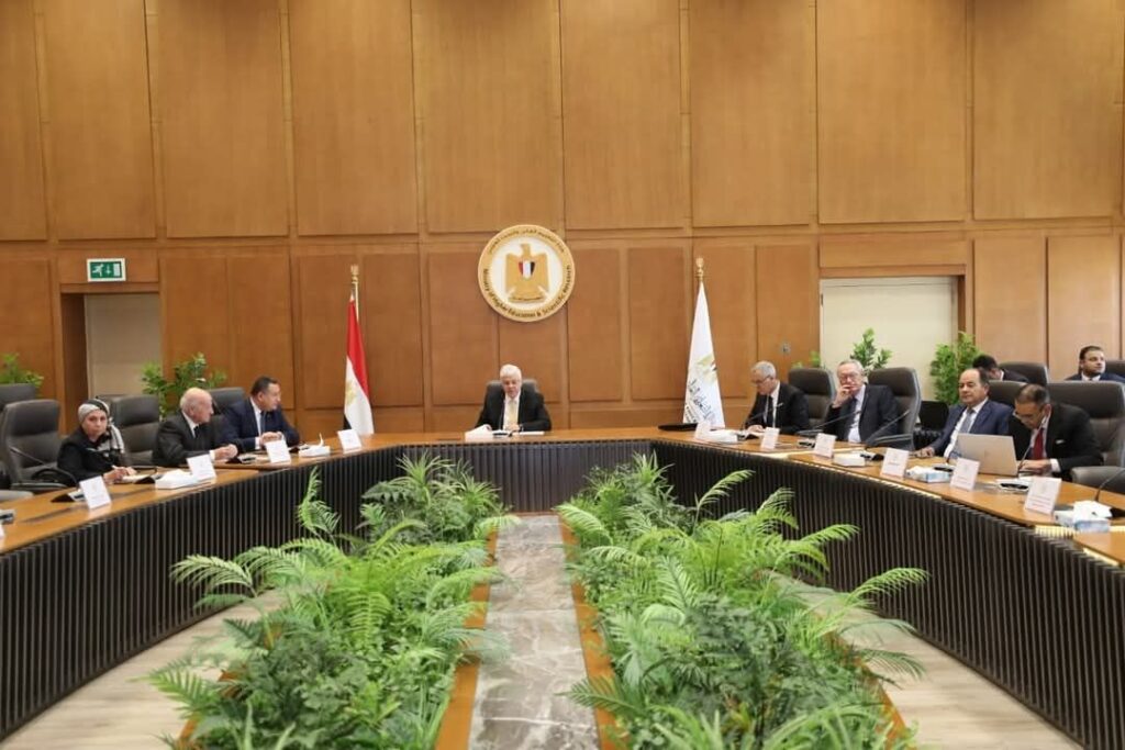 fb_img_17423783174923571709592190952964-1024x683 الدكتور محمد نصر الدين دمير، رئيسًا لمجلس أمناء جامعة الإسكندرية الأهلية.