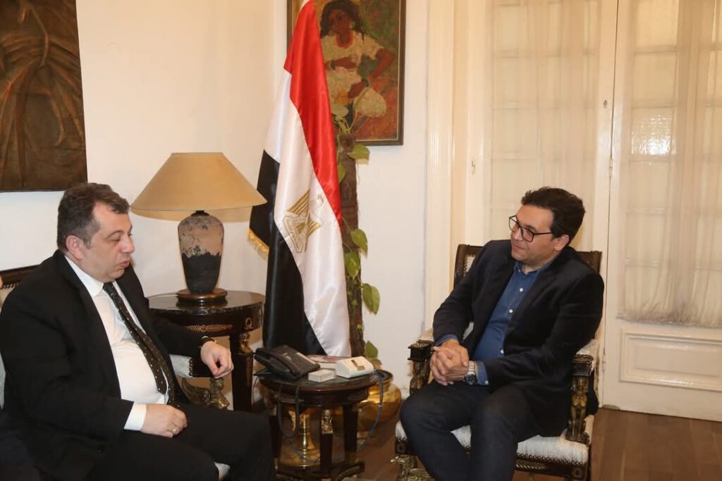 fb_img_1742381651546418479113152900520-1024x683 وزير الثقافة يلتقي السفير الأرميني لبحث سبل تعزيز التعاون الثقافي بين مصر وأرمينيا