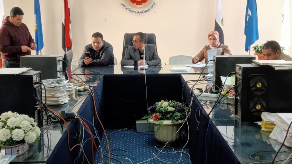 fb_img_17423821708327591293747420515588-1024x576 قام السيد الاستاذ / نبيل حجاج _ رئيس مركز ومدينة ابو حمص وفى حضور السيد الاستاذ / عبد الناصر القزاز- نائب رئيس المركز تم متابعة :