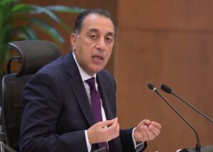 fb_img_1742402551514868354910971929928-300x214 رئيس الوزراء يكشف حقيقة ما يثار بشأن بيع بنك القاهرة