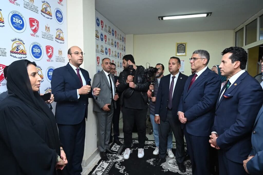 fb_img_17424679146275258611062056458775-1024x682 كإنجاز جديد وللمرة الأولى..<br>د أشرف صبحي يتسلم شهادة الأيزو لمركز التنمية الشبابية بالشيخ زايد