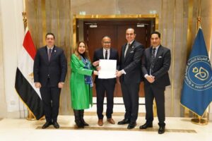 fb_img_17427266140241992934165191796889-300x200 رئيس هيئة الرعاية الصحية ونائب وزير الاتصالات يكرّمان 32 قيادة تنفيذية وكادرًا بالهيئة لحصولهم على شهادات دولية معتمدة في إدارة المشروعات (PMP, PMD) وتطبيق المنهجيات المرنة (Agile) في الرعاية الصحية