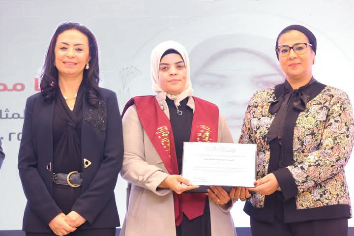 fb_img_17427333780555079087154734769628 وزيرة التضامن الاجتماعي تشهد حفل تكريم الأمهات المثاليات لعام 2025 بحضور وزيرة التنمية المحلية ورئيسة المجلس القومي للمرأة