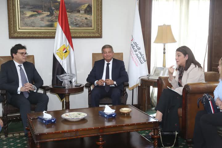 fb_img_1742733722054210251480540323824 وزير الثقافة ورئيس المجلس الأعلى لتنظيم الإعلام يجتمعان لبحث مستقبل التعاون الثقافي والإعلامي