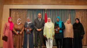 fb_img_17428953595828533208439122292389-300x165 وزير قطاع الأعمال العام يكرم عددًا من الأمهات المثاليات ونماذج التميز من السيدات العاملات بالشركات التابعة.. خلال حفل إفطار الشركات القابضة والتابعة للوزارة