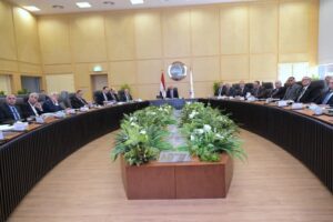 fb_img_17430646425873064470980361435502-300x200 نائب رئيس مجلس الوزراء للتنمية الصناعية وزير الصناعة والنقل يترأس الجمعية العمومية العادية وغير العادية للشركة القابضة للنقل البحري والبري