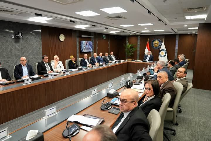 fb_img_17430648018617586345035596529269 وزير البترول خلال اجتماع الجمعية العامة للشركة الهندسية للصناعات البترولية والكيماوية (إنبي)