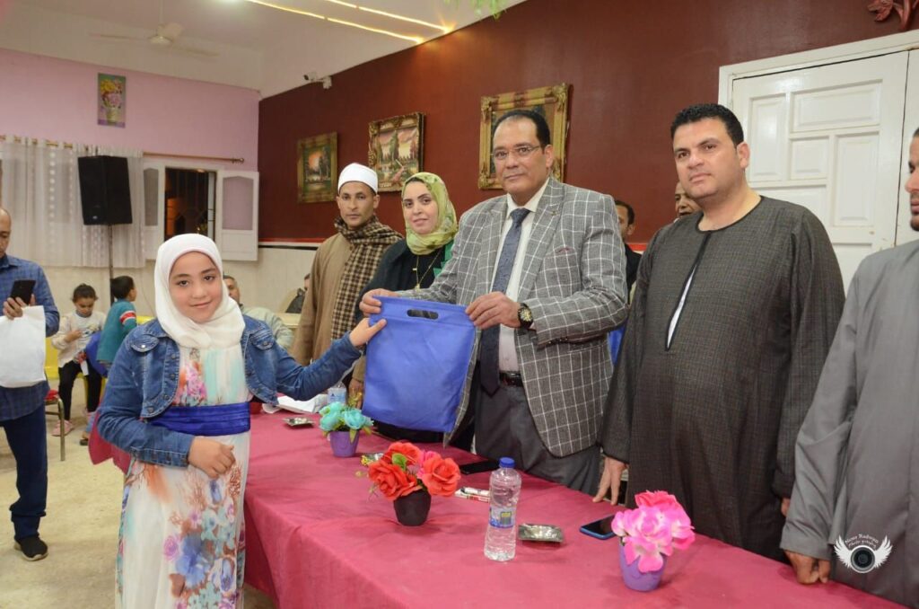 img-20250328-wa00265896280207540463184-1024x678 حفل تكريم الفائزين بمسابقه القران الكريم ليله القدر وتكريم الأم المثالية بقرية الحجناية بدمنهور بحيرة