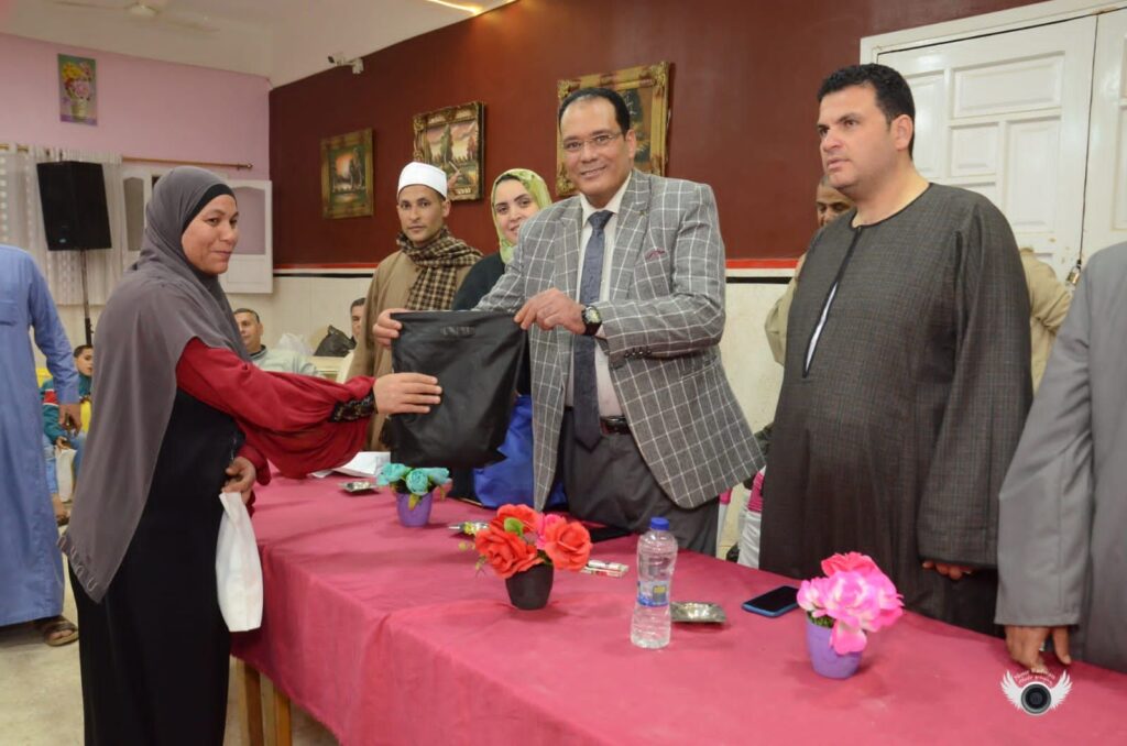 img-20250328-wa01533590268719981430375-1024x678 حفل تكريم الفائزين بمسابقه القران الكريم ليله القدر وتكريم الأم المثالية بقرية الحجناية بدمنهور بحيرة