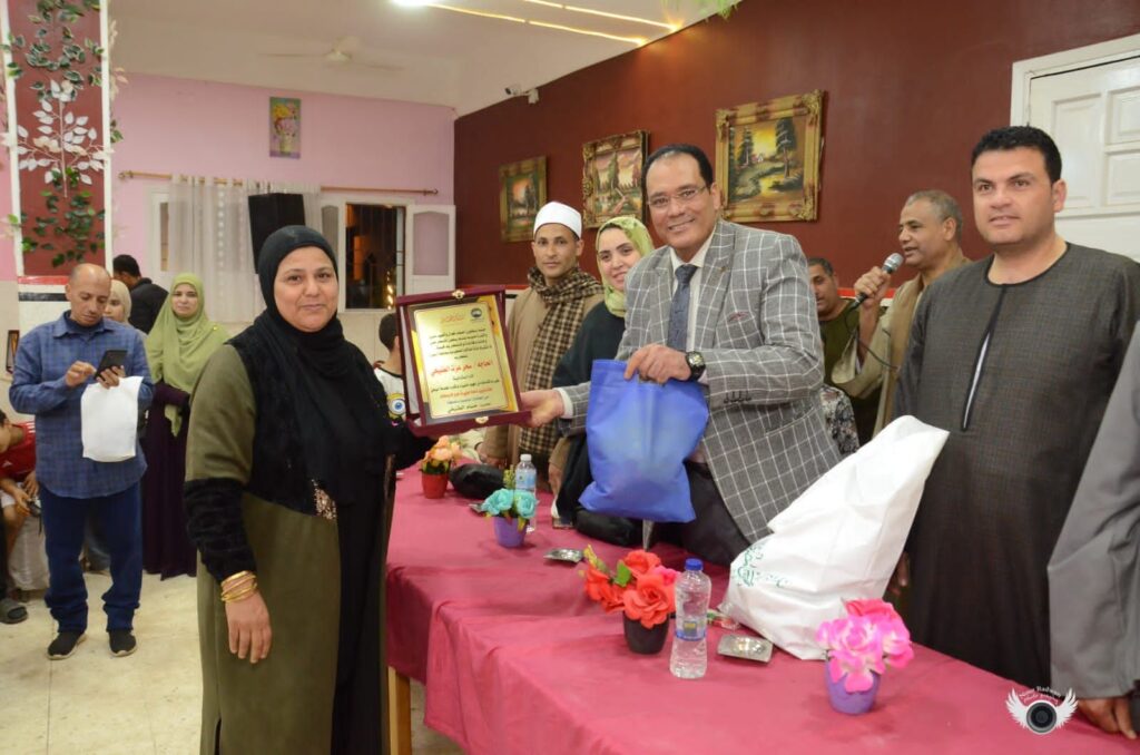 img-20250328-wa01566012612507488714189-1024x678 حفل تكريم الفائزين بمسابقه القران الكريم ليله القدر وتكريم الأم المثالية بقرية الحجناية بدمنهور بحيرة