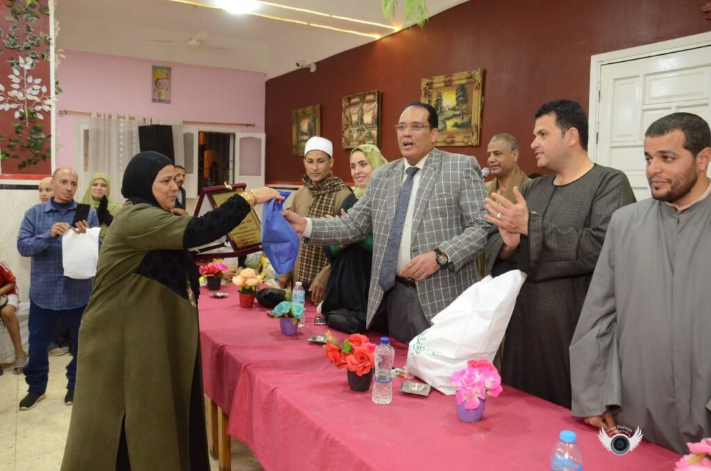 img-20250328-wa01592990185995958029440-1024x678 حفل تكريم الفائزين بمسابقه القران الكريم ليله القدر وتكريم الأم المثالية بقرية الحجناية بدمنهور بحيرة