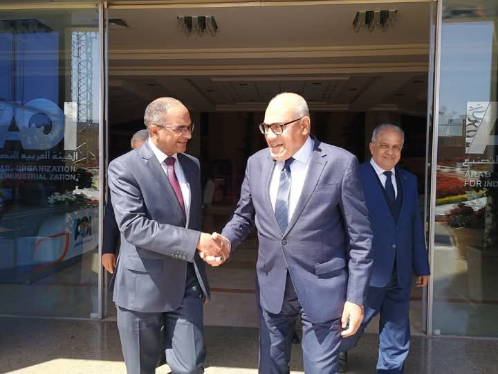 fb_img_17436868148294553042916097369201 نائب وزير الإسكان ورئيس الهيئة العربية للتصنيع يتابعان موقف تنفيذ مشروعات مياه الشرب والصرف الصحي بالمبادرة الرئاسية "حياة كريمة "