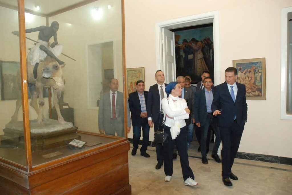 fb_img_17437592859685666862223260612488-1024x686 وزيرا الزراعة والبيئة والمدير الإقليمي للفاو يتفقدون المتحف الزراعي بالدقي واللمسات الأخيرة لمعرض زهور الربيع