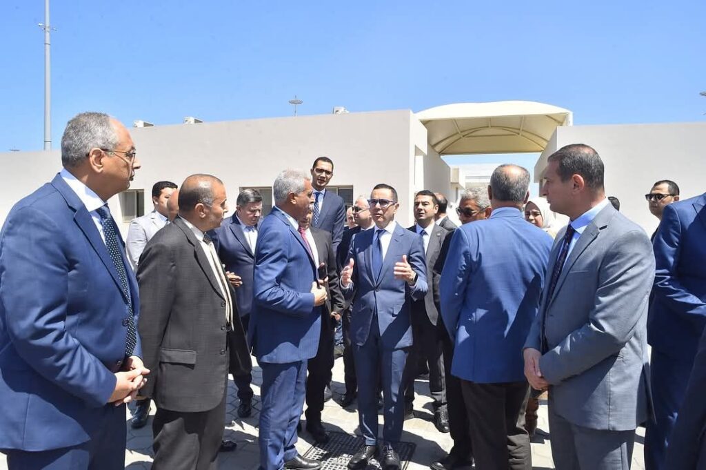 fb_img_17438588133908716618332074335113-1024x681 وزير الاستثمار والتجارة الخارجية يقوم بزيارة لمحافظة الإسكندرية ويتفقد عدد من الجهات المعنية بالرقابة الجمركية