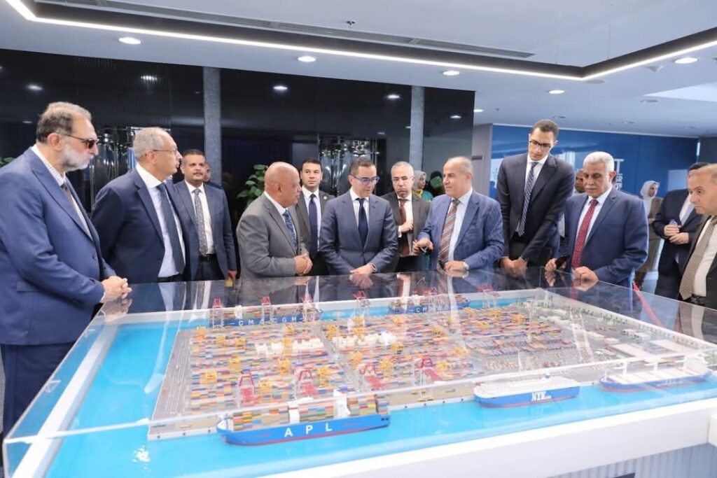 fb_img_17438588147691565071254306264436-1024x683 وزير الاستثمار والتجارة الخارجية يقوم بزيارة لمحافظة الإسكندرية ويتفقد عدد من الجهات المعنية بالرقابة الجمركية