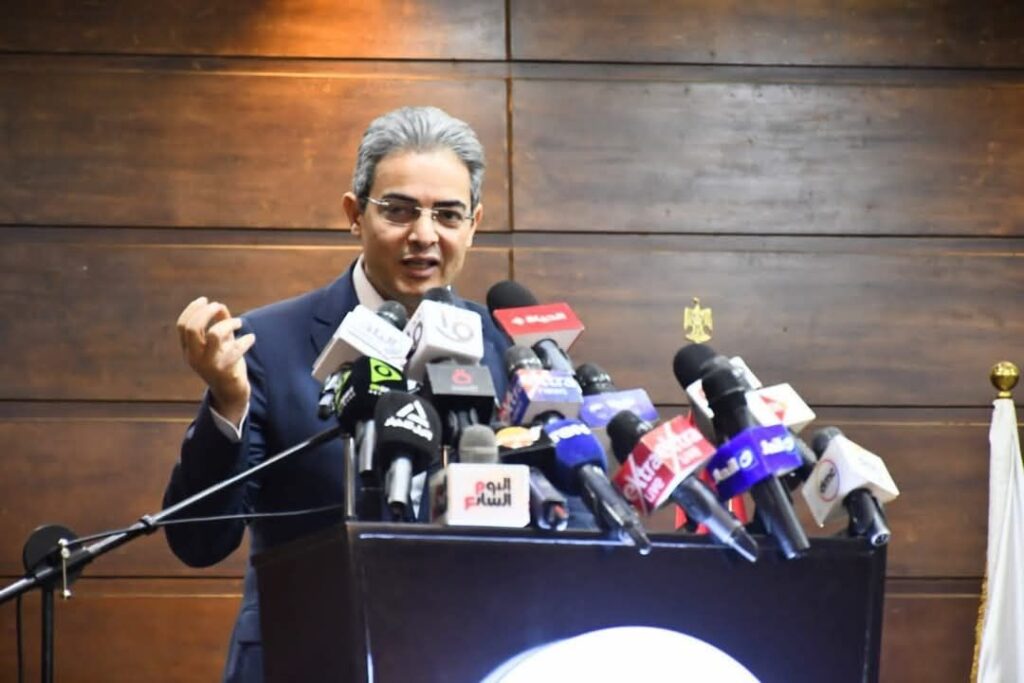 fb_img_1743868033762231299075974388927-1024x683 وزير الشباب والرياضة يشهد توقيع بروتوكول تعاون مع نقابة الإعلاميين