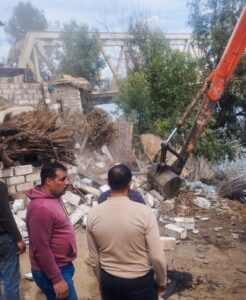 fb_img_17439296128151749618853009430245-246x300 وزير الري يتابع حالة مجري نهر النيل وفرعيه.. ومجهودات إزالة التعديات بالتنسيق مع أجهزة الدولة المعنية