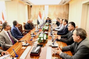 fb_img_17439456689175857396546143010985-300x200 وزير الشباب والرياضة يعقد اجتماعًا تنسيقيًا مع رئيس اتحاد الكرة ورئيس المتحدة للرياضة