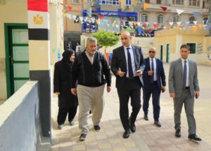 fb_img_17439459660336303069518095977759-300x216 جولة مفاجئة لوزير التربية والتعليم بمحافظات كفر الشيخ والدقهلية والقليوبية