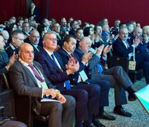 fb_img_17441266609752617892788552367270-300x256 وزير البترول يشارك في فعاليات النسخة السابعة عشر من مؤتمر OMC Med Energy 2025 بمدينة رافينا الإيطالية