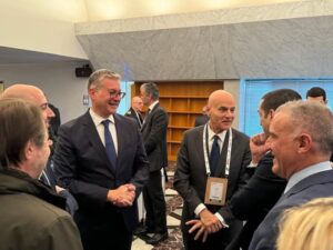 fb_img_17441266625722113122559750119114-300x225 وزير البترول يشارك في فعاليات النسخة السابعة عشر من مؤتمر OMC Med Energy 2025 بمدينة رافينا الإيطالية