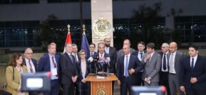 fb_img_17441938250217725238924458552163-300x139 وزير الاتصالات وتكنولوجيا المعلومات يبحث مع وفد جمعية رجال الأعمال الفرنسية "ميديف الدولية" MEDEF جذب استثمارات فرنسية جديدة إلى قطاع الاتصالات وتكنولوجيا المعلومات المصرى