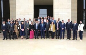 fb_img_17441939122822185674484529239153-300x192 نائب رئيس مجلس الوزراء للتنمية الصناعية وزير الصناعة والنقل يبحث مع ممثلي 29 شركة ومؤسسة فرنسية فرص الاستثمار بالسوق المصري في مجالي الصناعة والنقل