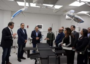 fb_img_17442815886154310695808307727826-300x214 رئيس الوزراء يستهل جولته بمحافظة أسيوط بتفقد مستشفى منفلوط المركزي بعد تطويره