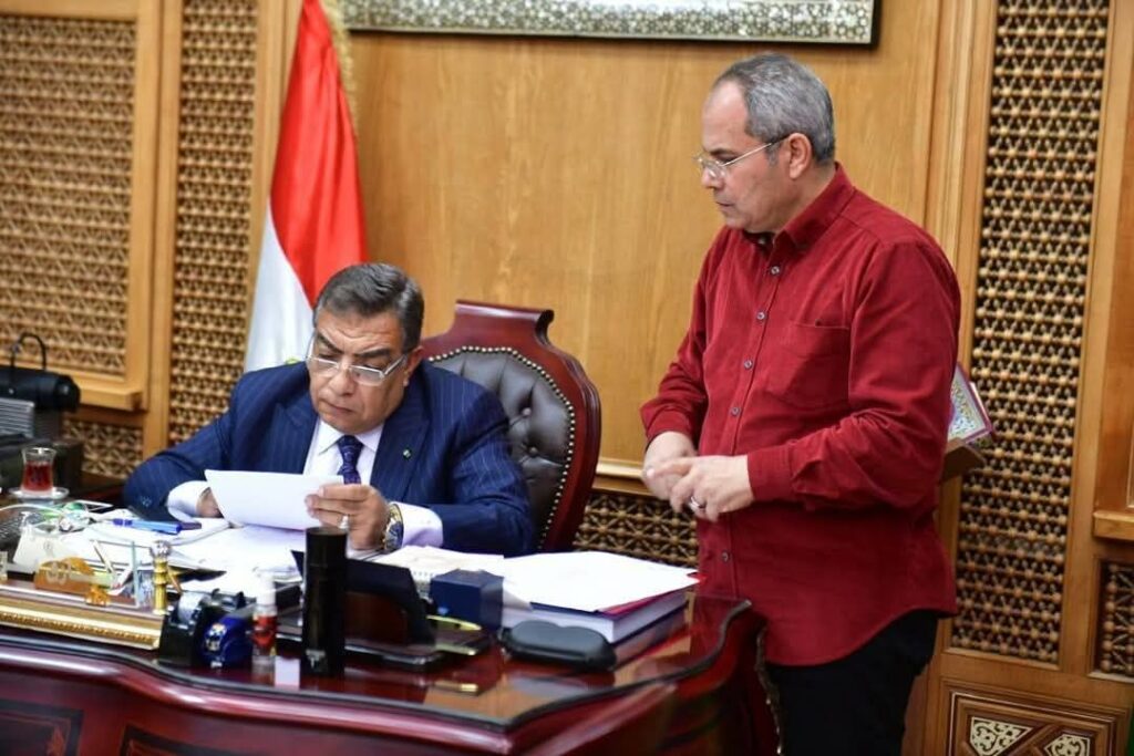 fb_img_17443639534643064080210203205801-1024x683 محافظ الدقهلية يعتمد التعريفة الجديدة لركوب المواصلات العامة ويؤكد: