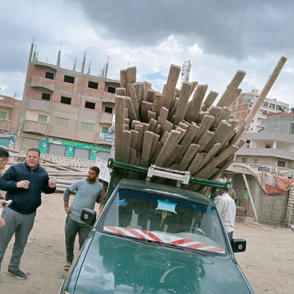 fb_img_17444466366746622929842857501659-1024x1024 تنفيذا لتوجيهات القيادة السياسية وتعليمات السيدة الدكتوره / جاكلين عازر - محافظ البحيره بضرورة التصدى بكل حزم للتعديات على الاراضى الزراعية وأملاك الدولة او البناء بدون ترخيص وتنفيذ القانون على المخالفين .