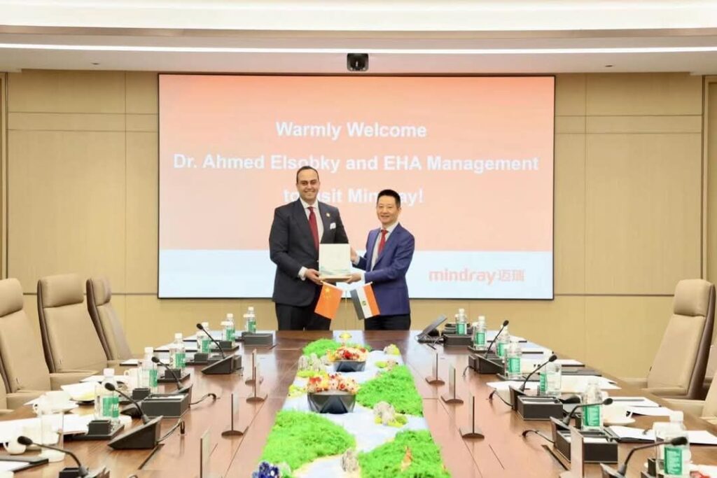 fb_img_17444492327804225426734479989383-1024x683 رئيس هيئة الرعاية الصحية يبحث مع "مندراي" سبل التعاون لتوطين التكنولوجيا الطبية الحديثة