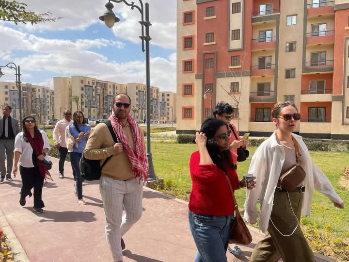 fb_img_17445416381898625865747192161933 مي عبد الحميد تستقبل وفود ١٠ بنوك مركزية لزيارة وحدات المبادرة الرئاسية "سكن لكل المصريين"