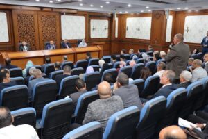 fb_img_17445420192818112050245021305824-300x200 وزير الصناعة والنقل يبحث مع محافظي ومستثمري الأقصر وأسوان تحديات المناطق الصناعية بالمحافظتين وسبل حلها