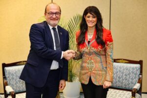 fb_img_17445443286846095909988684455520-300x200 وزيرة التخطيط والتنمية الاقتصادية والتعاون الدولي تبحث مع مدير الوكالة الفرنسية للتنمية مستقبل العلاقات المصرية الفرنسية في إطار الشراكة الاستراتيجية بين البلدين