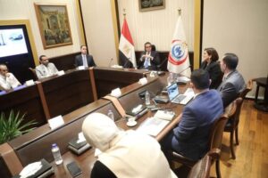 fb_img_17445448712808938708961180066552-300x200 نائب رئيس مجلس الوزراء ووزير الصحة يستقبل ممثلي شركة "نوفارتس" لبحث التوسع في خطوط الإنتاج الدوائية المحلية وتعزيز آليات الاستثمار