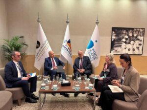 fb_img_17446544550738601935759912635017-300x225 وزير الري يلتقى رئيس المجلس العالمى للمياه على هامش "اللقاء التحضيري الأول للمنتدى العالمي الحادي عشر للمياه" بالرياض