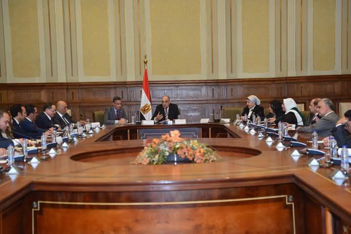 fb_img_17448152915845678643799879029514 جهاز تنمية المشروعات يتعاون مع لجنة المشروعات الصغيرة بمجلس النواب لفتح آفاق استثمارية لقطاع المشروعات الصغيرة