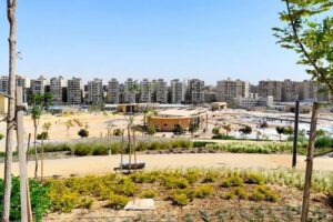 fb_img_17448153863407486839748893069768-300x200 وزير الإسكان يقوم بجولة موسعة بمشروع "حدائق تلال الفسطاط" بمحافظة القاهرة سيرًا على الأقدام