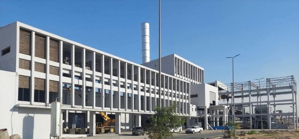 fb_img_17448910853107971039431628232701-1024x476 بعد توقف 5 سنوات.. "قطاع الأعمال": إعادة تشغيل مصنع الفيروسليكون بشركة "كيما"